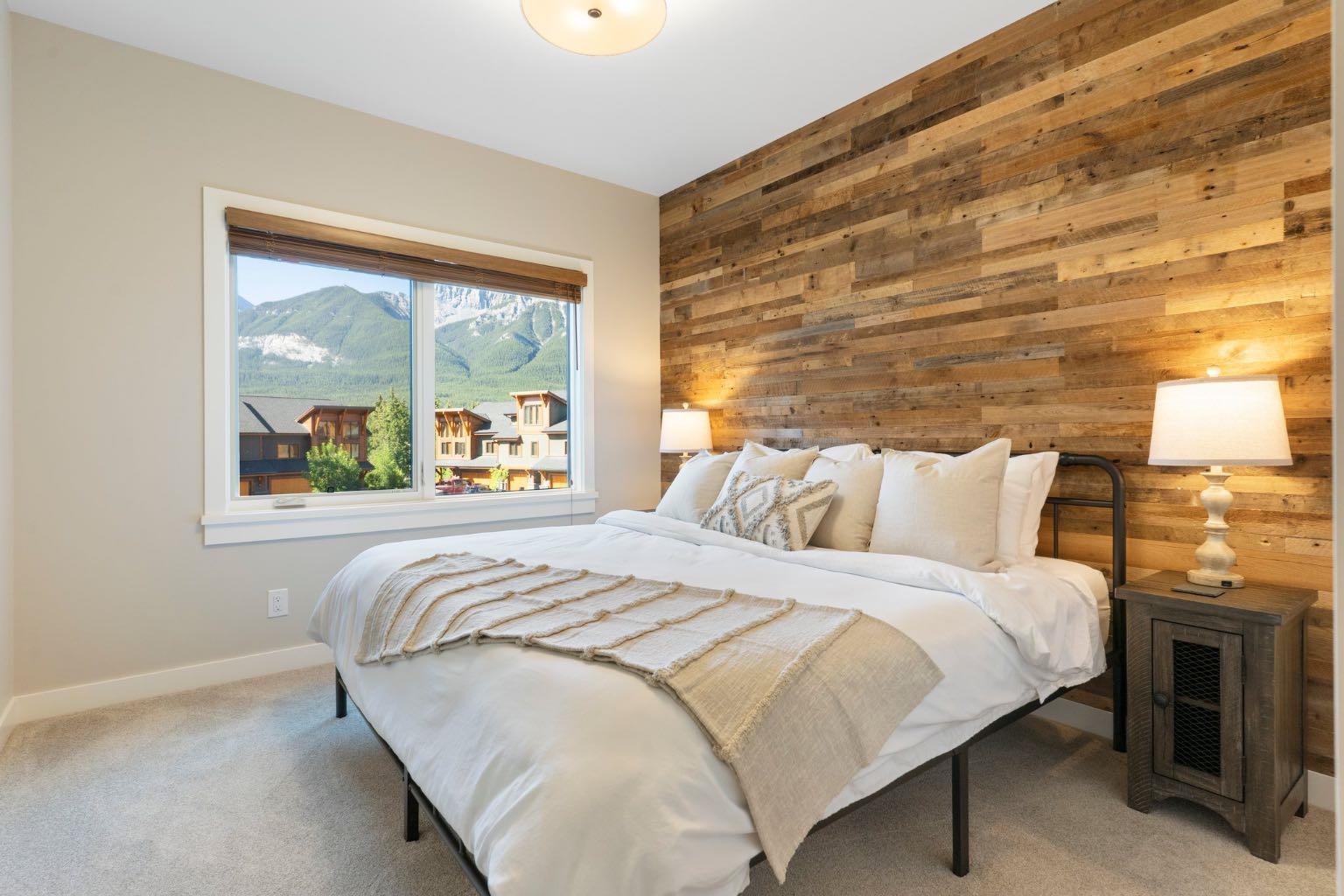1105 Spring Creek Drive 208