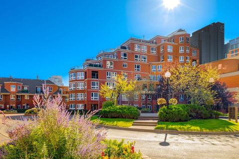 400 Eau Claire Avenue SW 8704 Calgary AB T2P 4X2