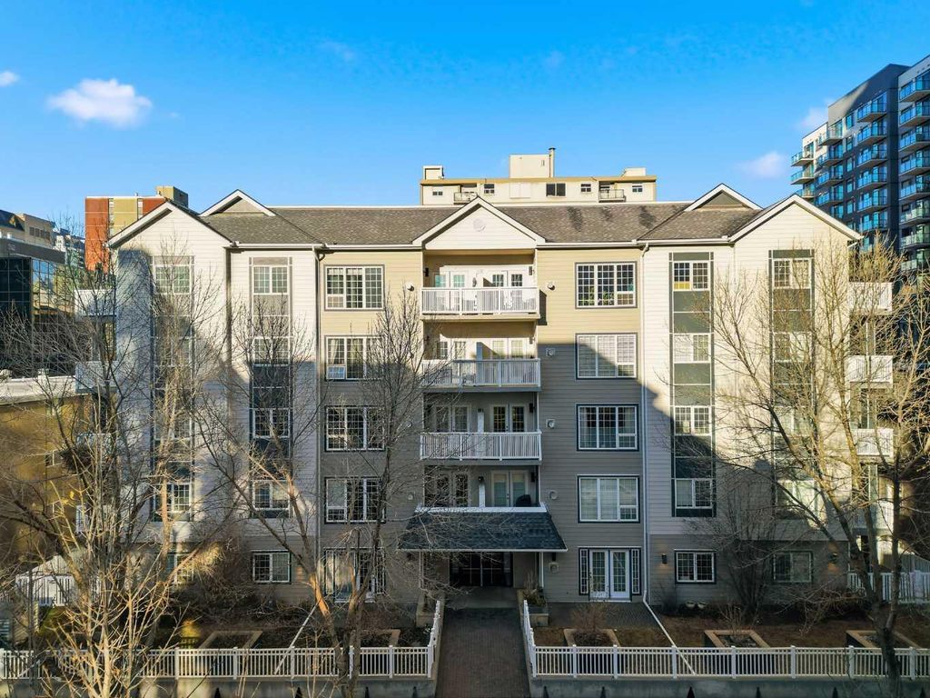 Photo of 820 15 Avenue SW #402, Calgary, AB T2R 0S1 (MLS # A2271775)
