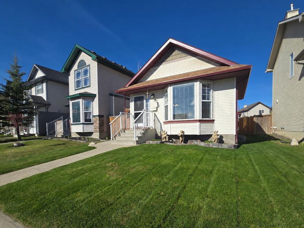 Photo of 280 Cramond Close SE, Calgary, AB T3M 1B9 (MLS # A2311293)