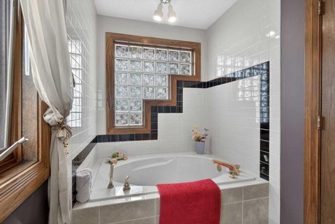 Tiny photo for 935 Shawnee Drive SW, Calgary, AB T2Y 2G9 (MLS # A2314560)