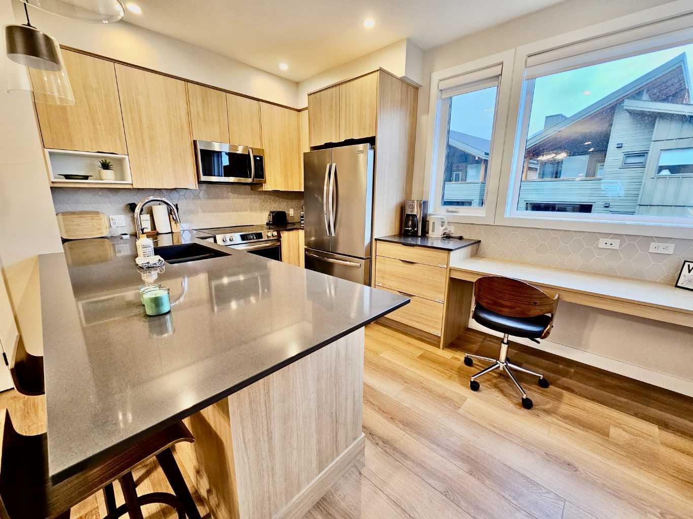 209 Stewart Creek Rise 202I