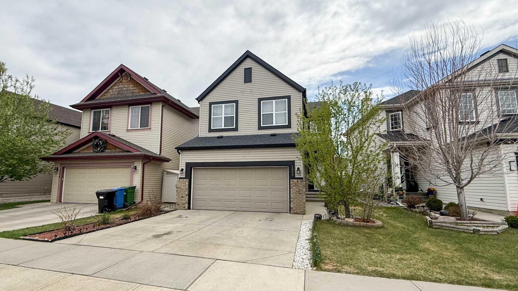 1600 Copperfield Boulevard SE