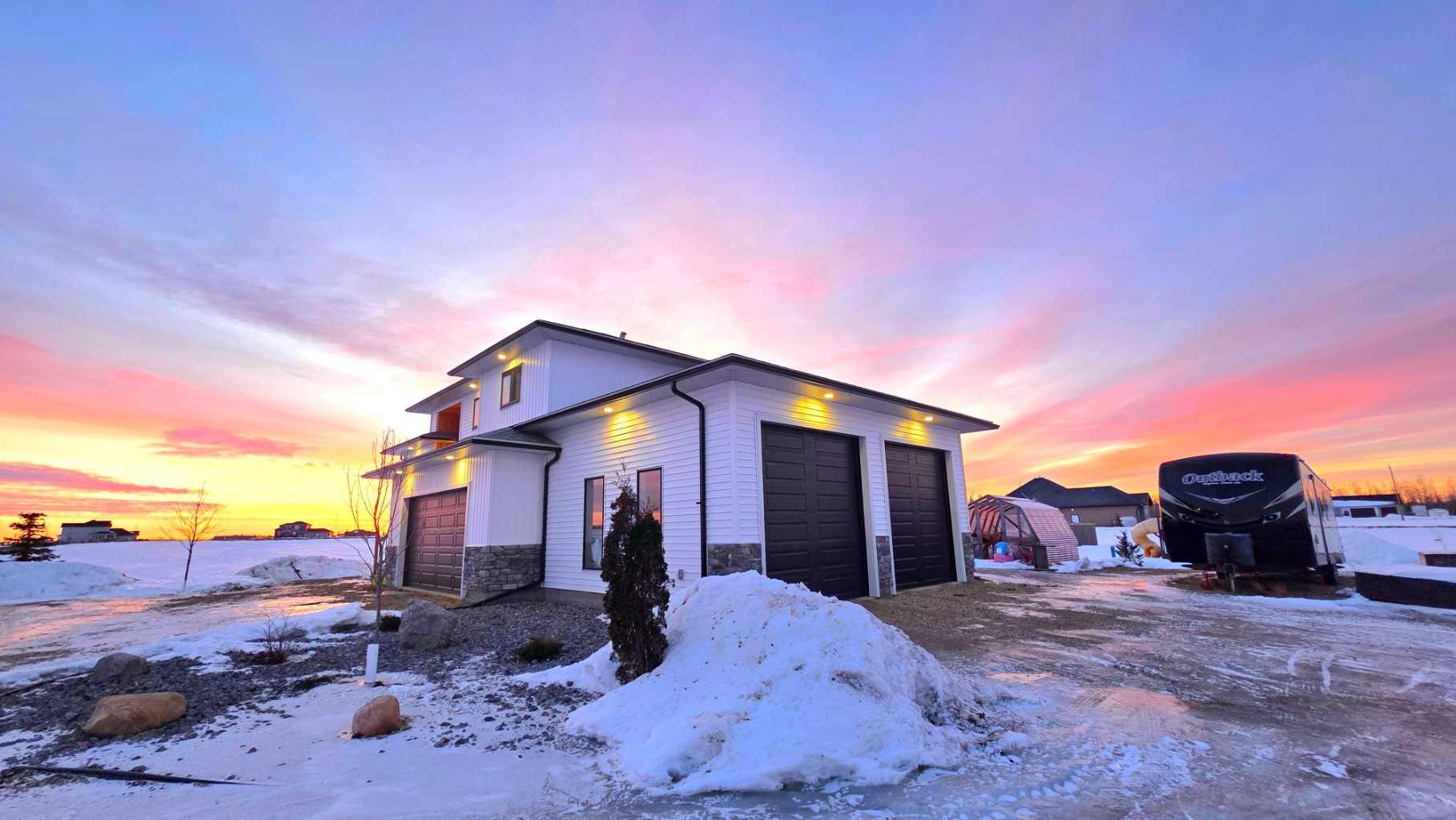 38- 721022 Range Road  54