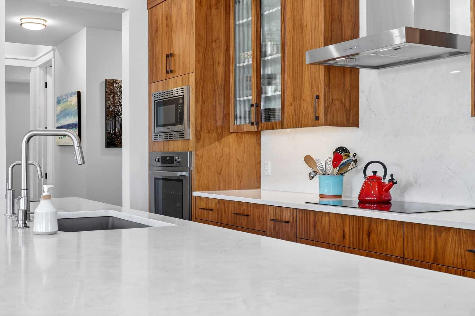 21 Lebel Crescent NW 402