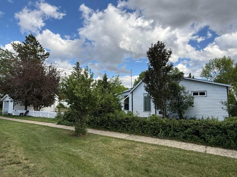Photo of 204 Whitney Street, Carmangay, AB T0L 0N0 (MLS # A2332316)