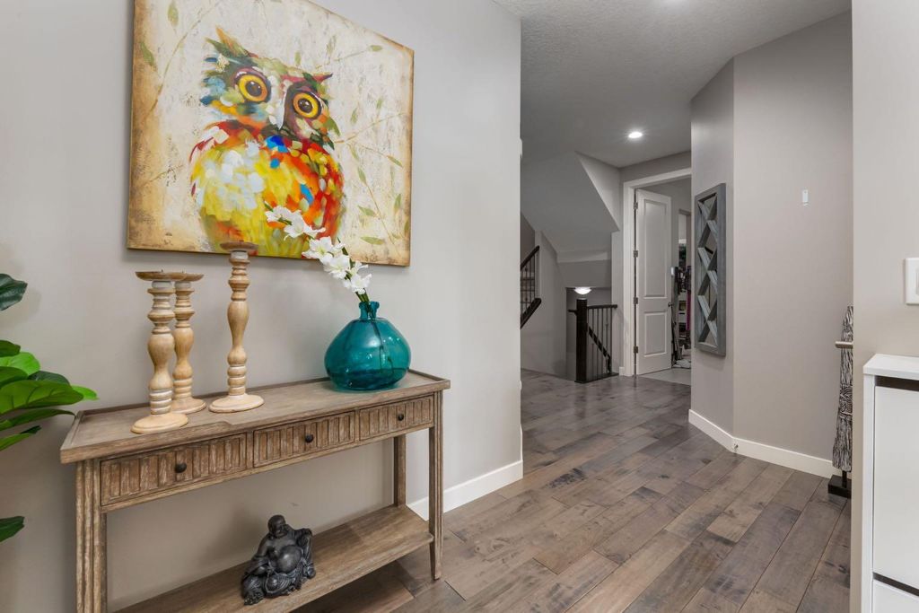 Photo of 39 Cranbrook Crescent SE, Calgary, AB T3M 0W9 (MLS # A2304648)