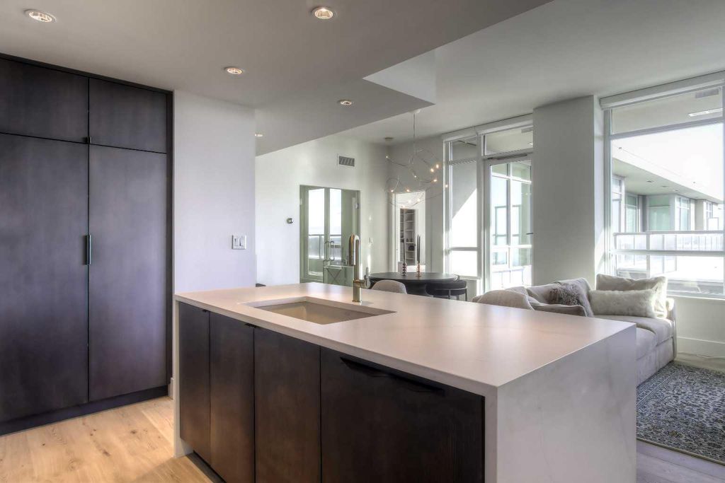 Photo of 46 9 Street NE #807, Calgary, AB T2E 7Y1 (MLS # A2295473)