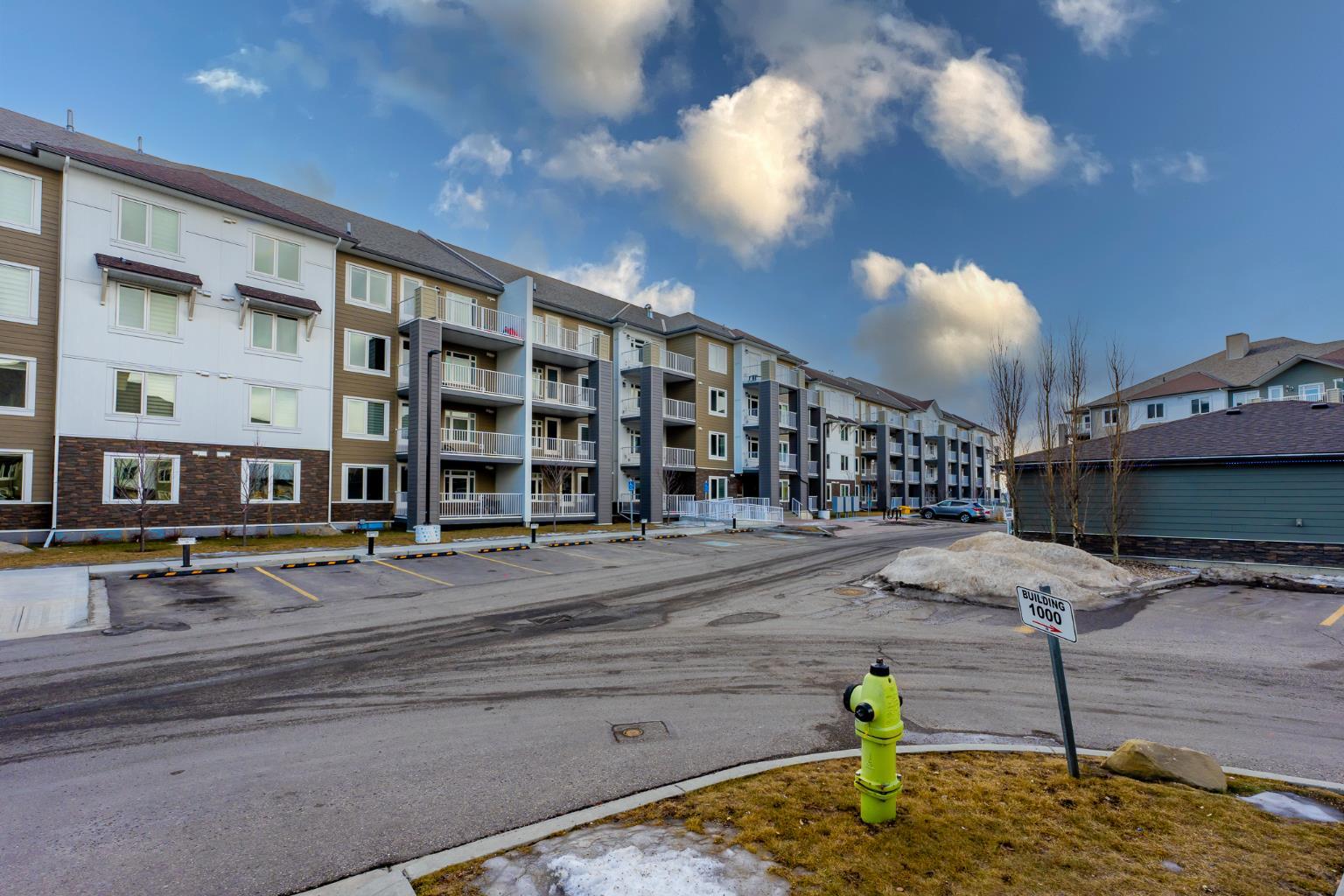 6118 80 Avenue NE 2104