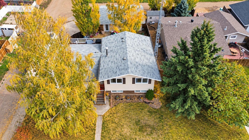 Photo of 101 Shacker Crescent, Hanna, AB T0J 1P0 (MLS # A2351788)