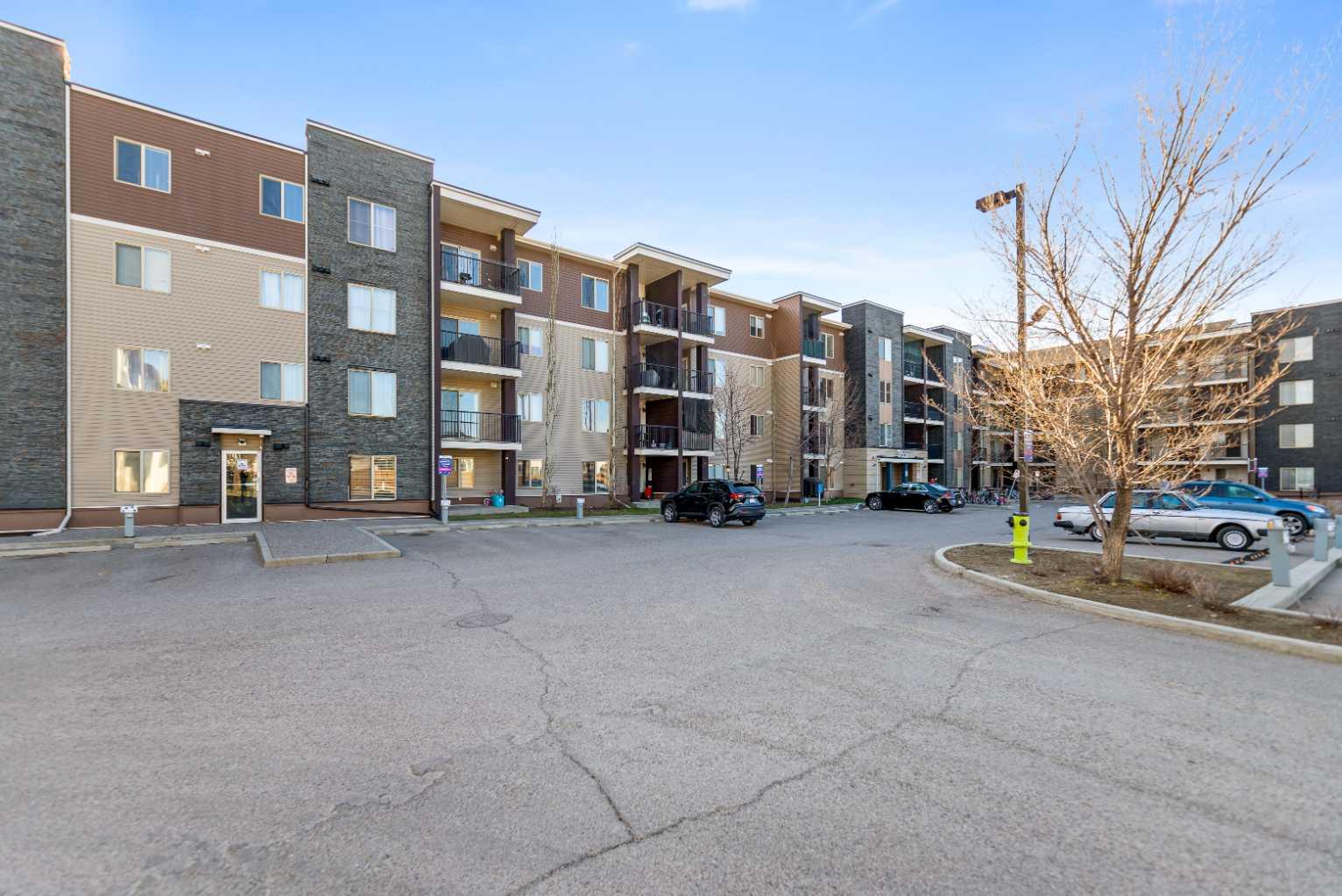 355 Taralake Way NE 404
