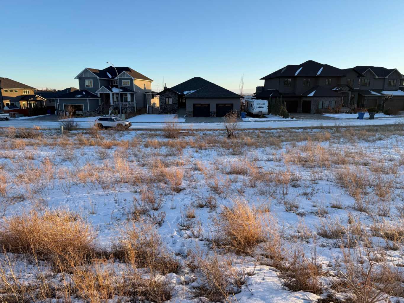 16 Canyon Creek Drive SW