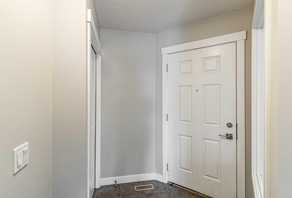 Photo of 173 Silverado Plains Close SW, Calgary, AB T2X 0G4 (MLS # A2275265)