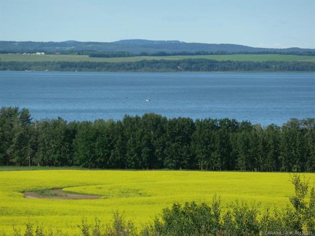 Photo of 420069 Range Road 284 #14, Rural Ponoka County, AB T4J 1R3 (MLS # A2305341)