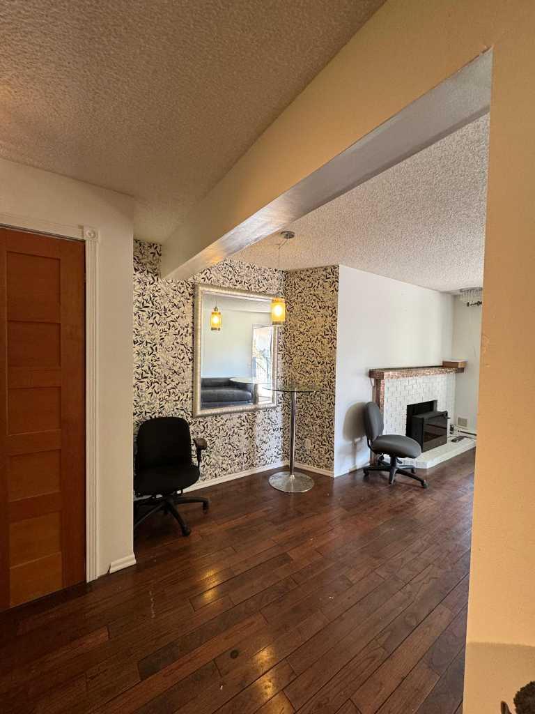 1605 16 Avenue SW 207