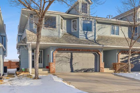 Photo of 140 Valley Ridge Heights NW, Calgary, AB T3B 5T3 (MLS # A2276953)