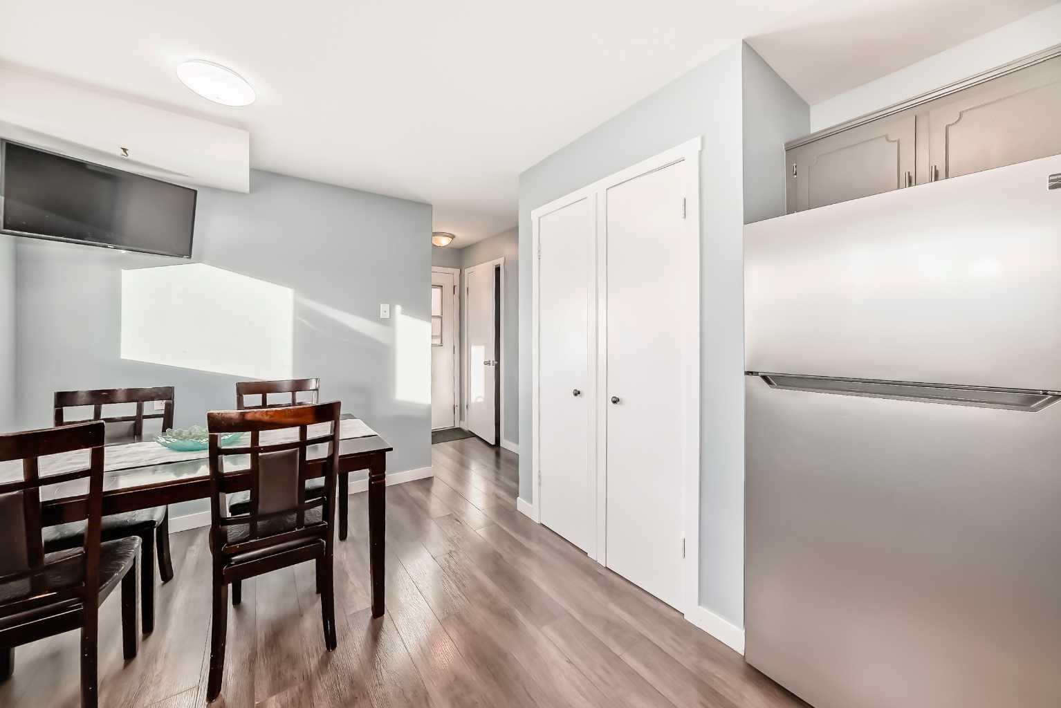 145 Whitewood Place NE