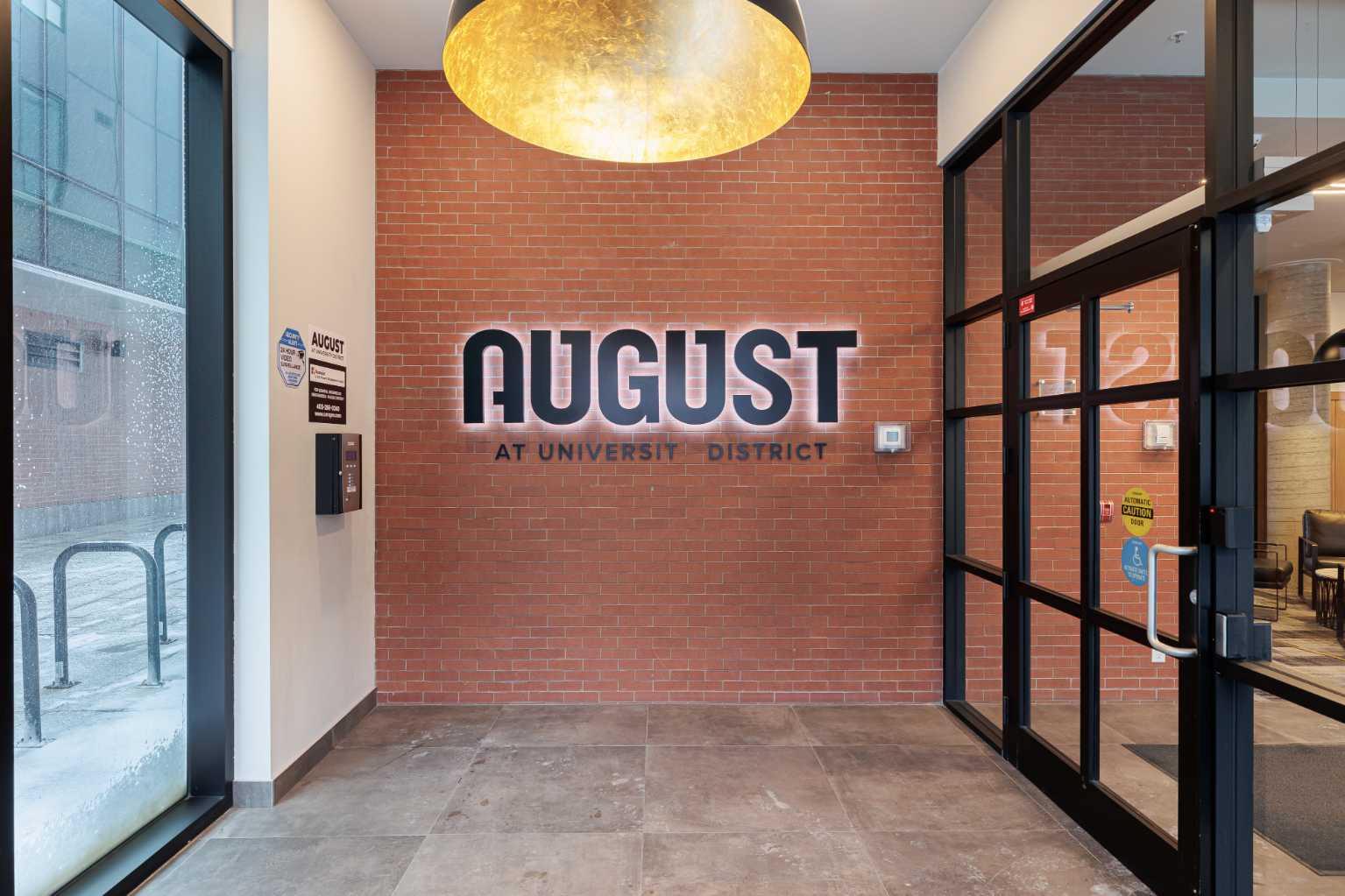 4138 University Avenue NW 418