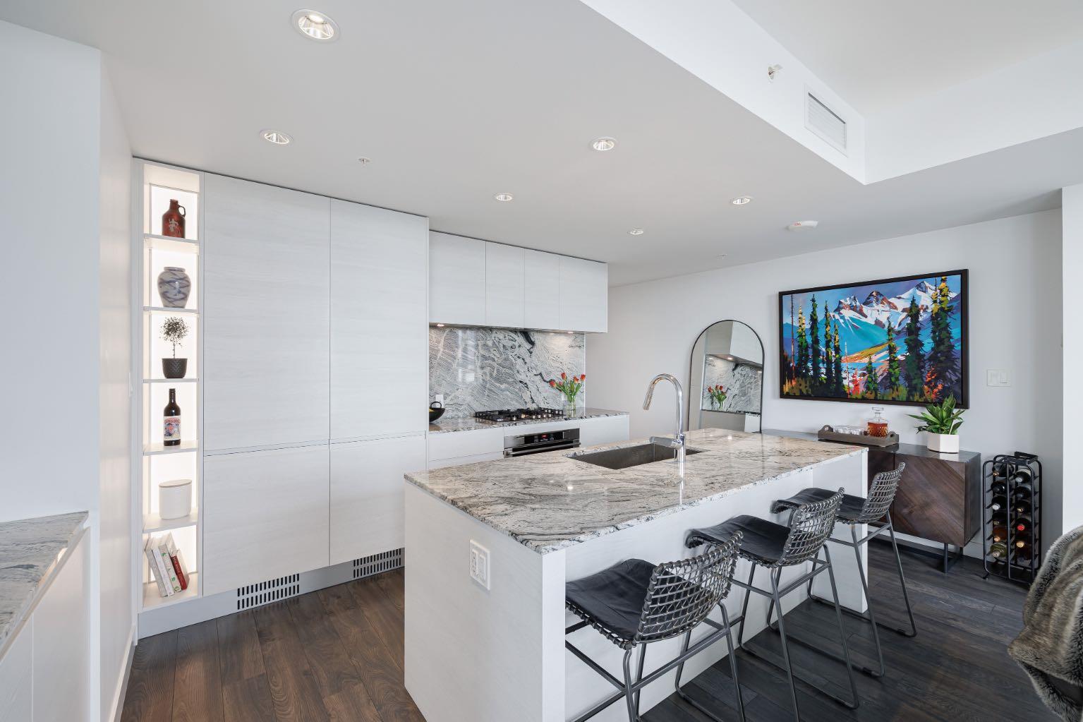 310 12 Avenue SW 1608