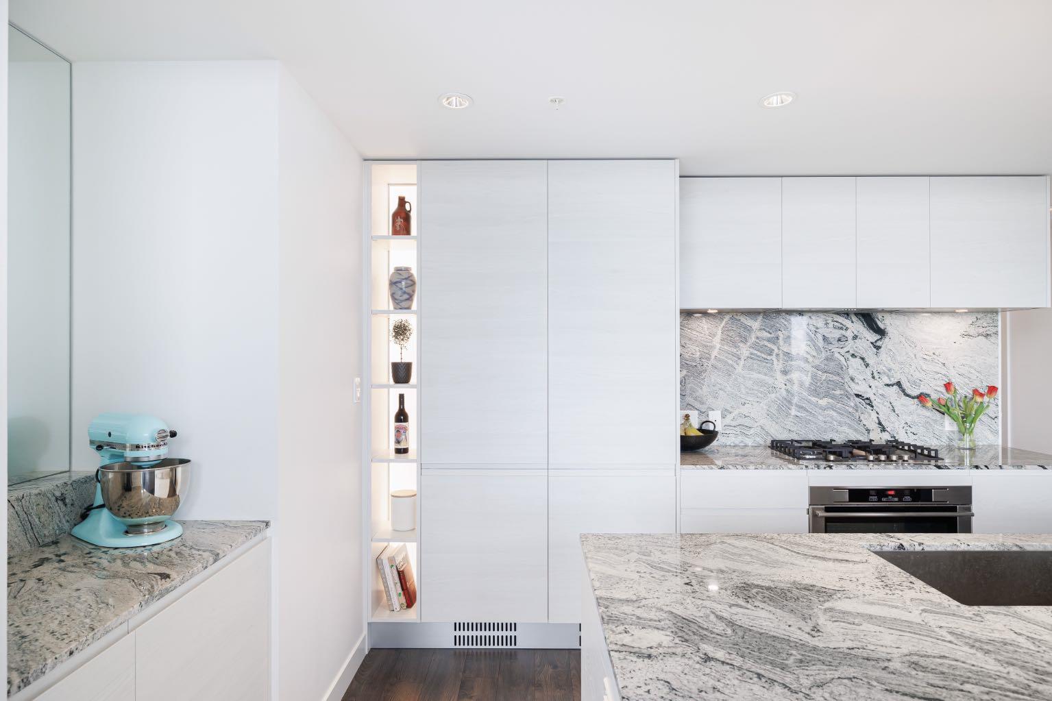 310 12 Avenue SW 1608