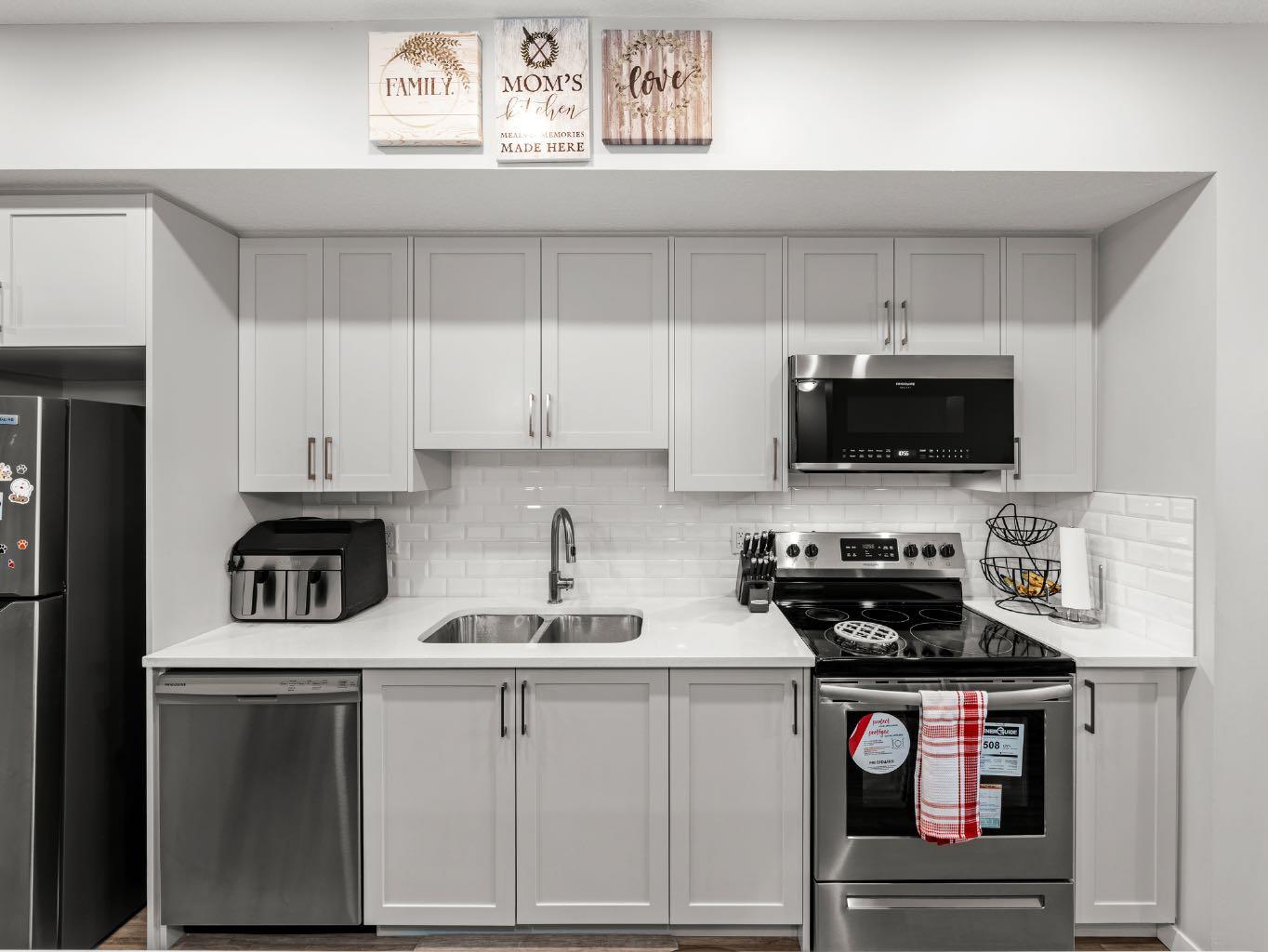 410 Copperstone Manor SE