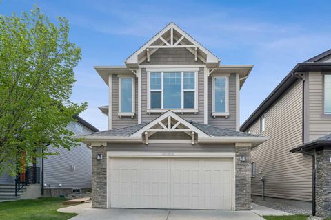 Photo of 2134 Brightoncrest Common SE, Calgary, AB T2Z 1E9 (MLS # A2307947)
