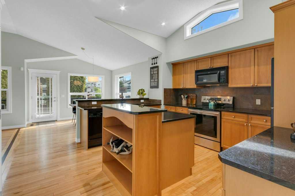 36 Rockyspring Rise NW