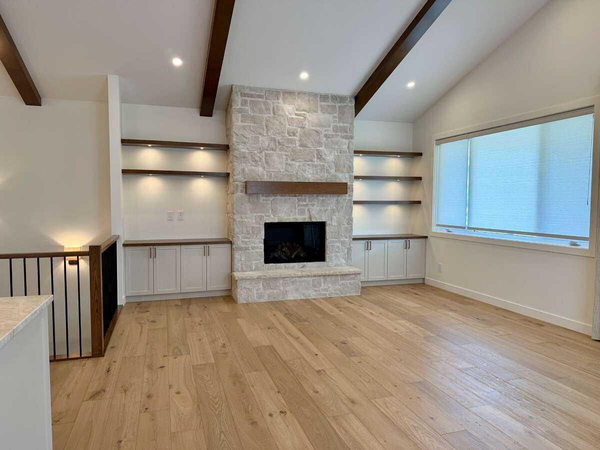 535 Green Haven View