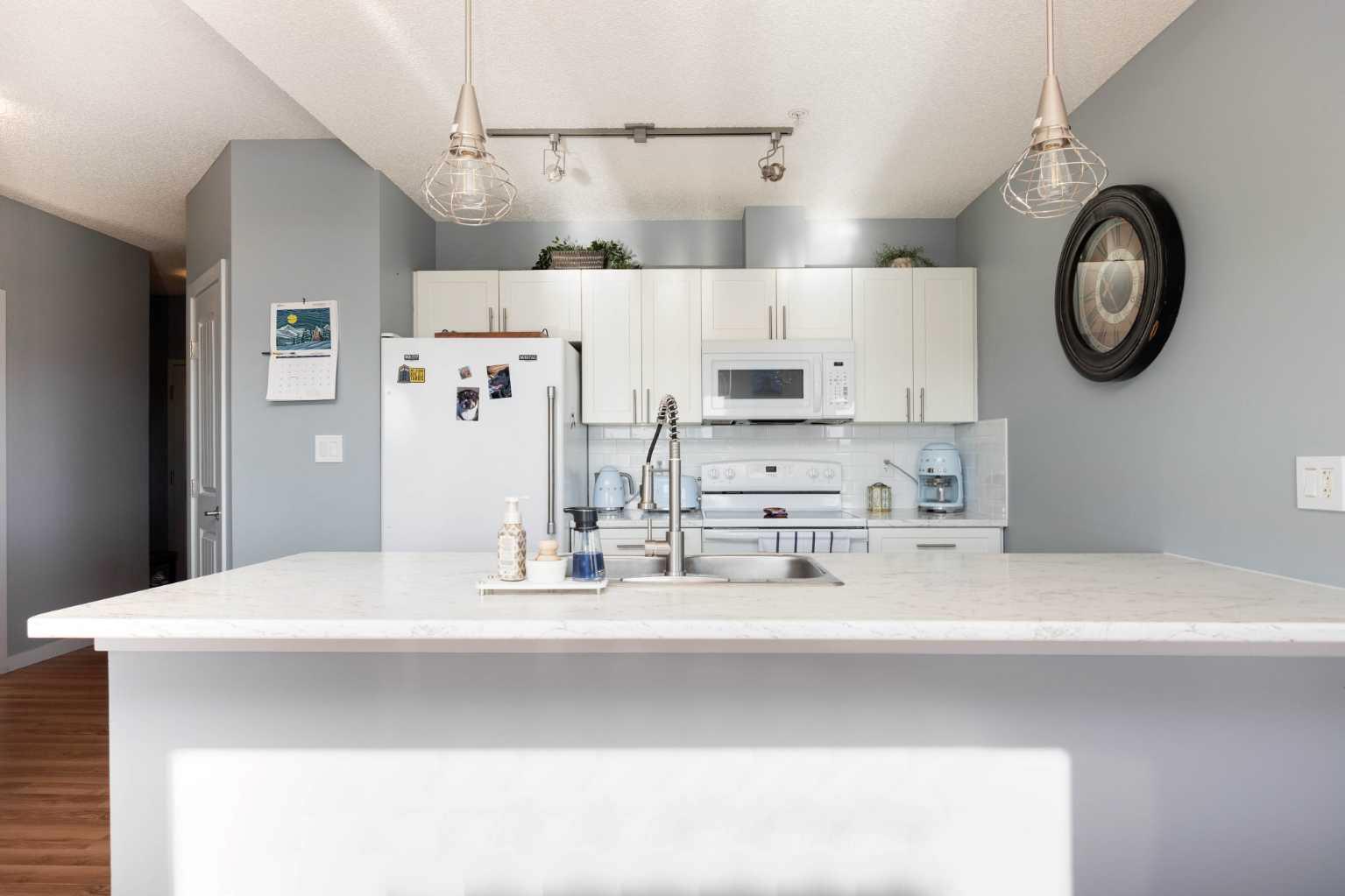 136A Sandpiper Road 605