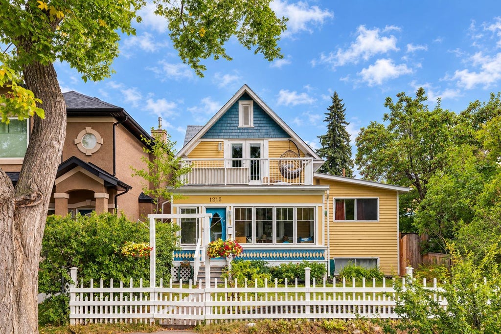 1212 18 AVENUE NW, CALGARY, AB T2M 0W2 - Image 2810622008.jpeg?d=l