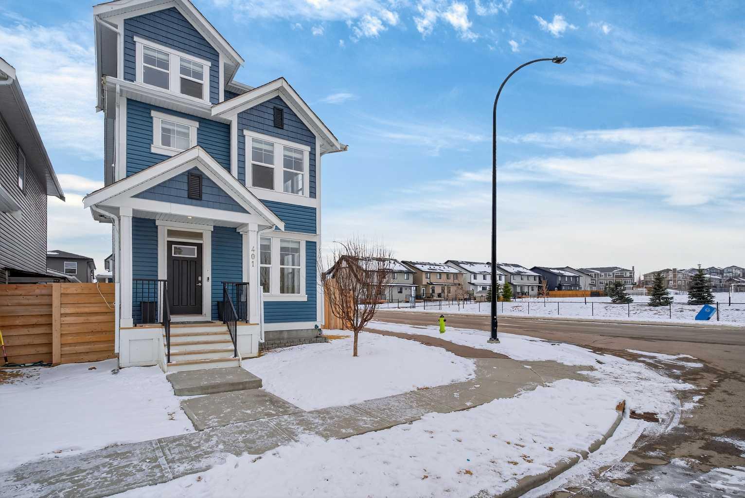 401 South Point Glen SW