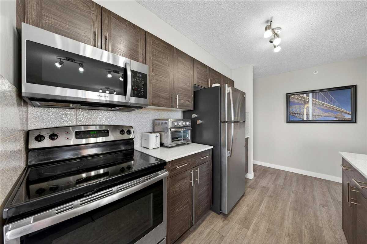 10 Kincora Glen Park NW 401
