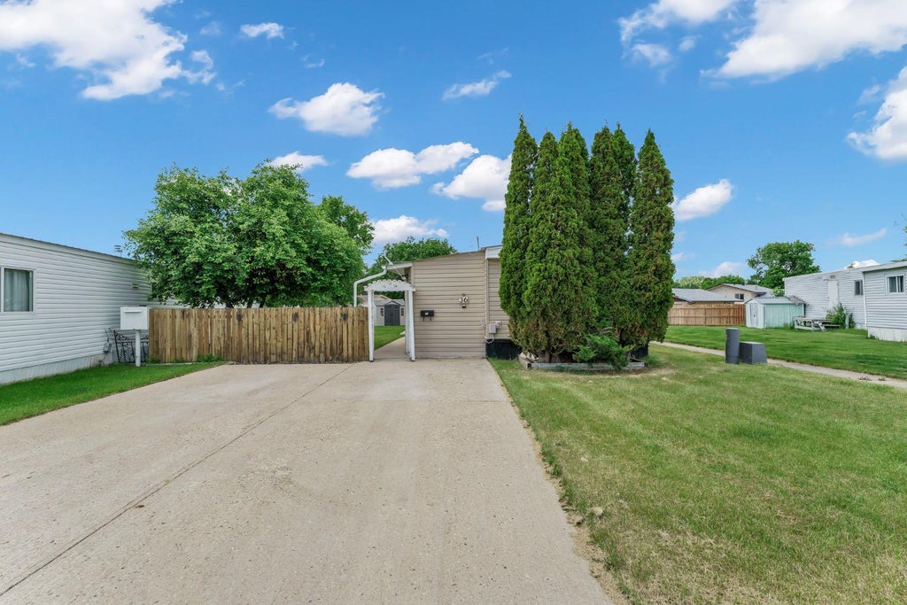 Photo of 2460 Southview Drive SE #36, Medicine Hat, AB T1B 1C8 (MLS # A2323124)