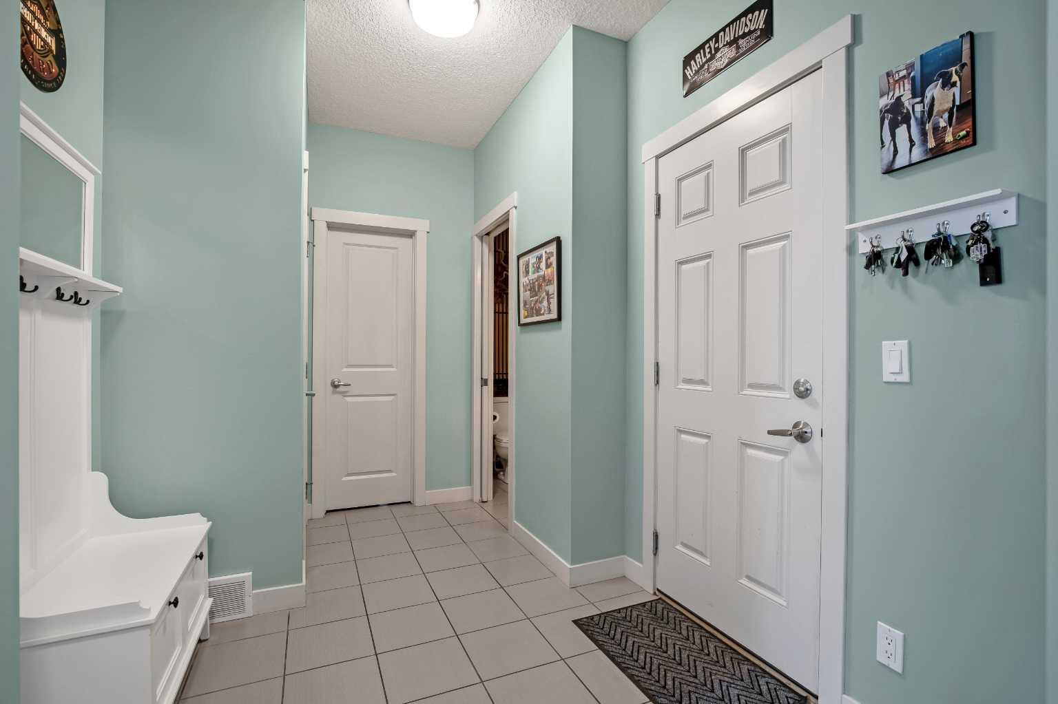 102 Cimarron Vista Crescent