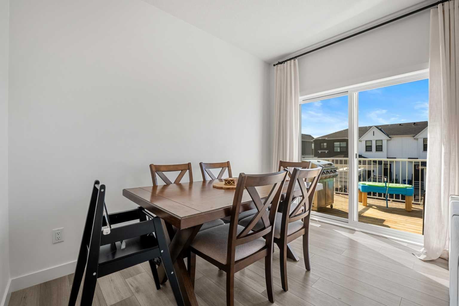 256 Heritage Heights