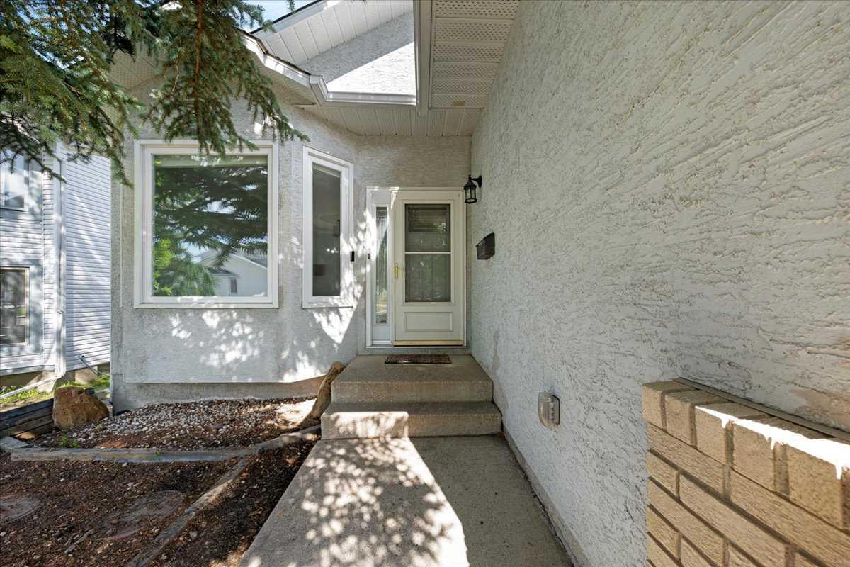304 Sandpiper Circle NW