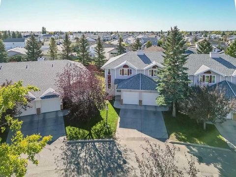Photo of 100 Catalina Circle NE, Calgary, AB T1Y 7B7 (MLS # A2289457)