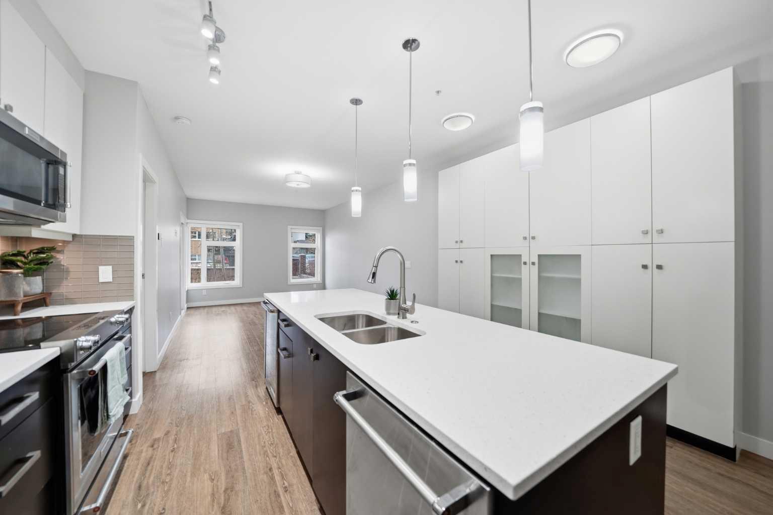 1720 10 Street SW 107