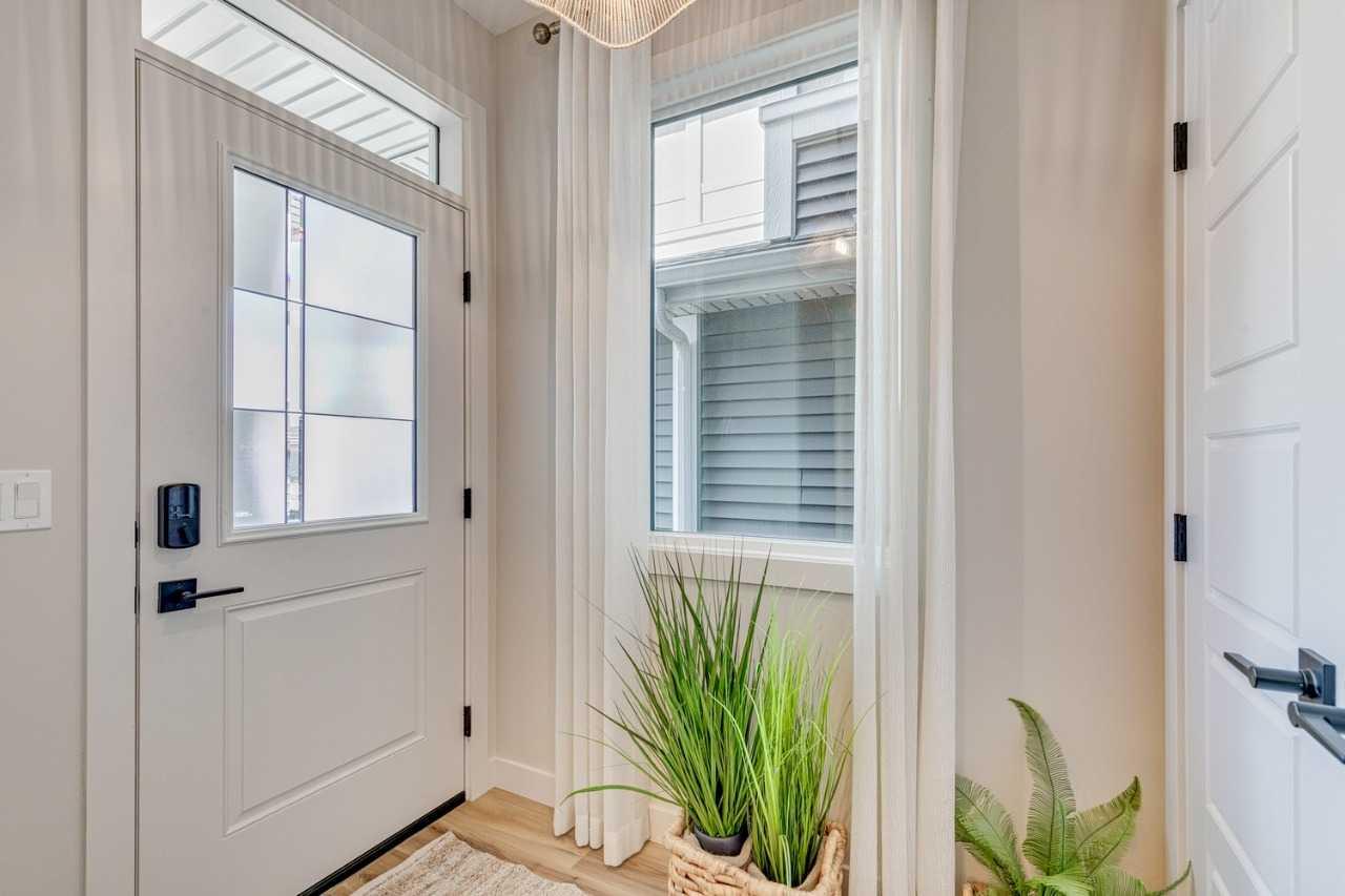 51 Versant Rise SW