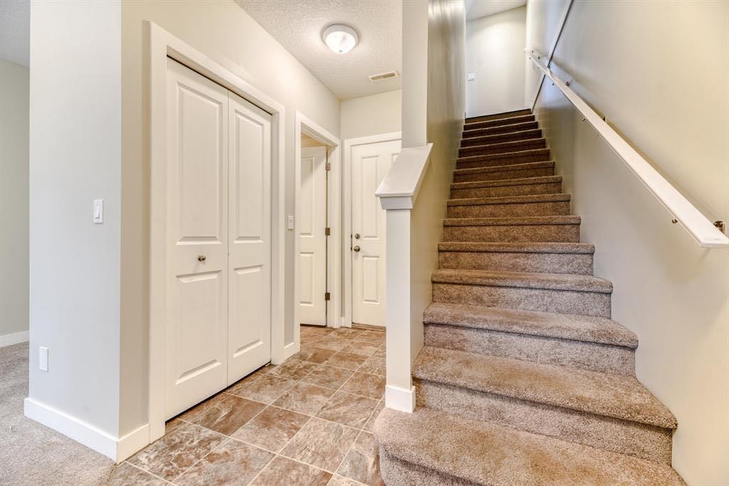 333 Silverado Common SW