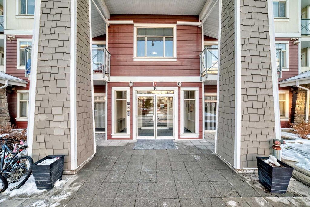 Photo of 10 Auburn Bay Link SE #103, Calgary, AB T3M 1Y8 (MLS # A2316233)