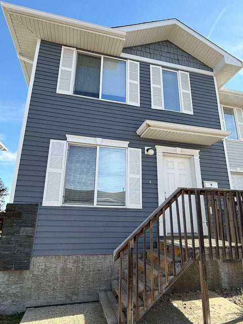 Photo of 4729 18 Street #9, Lloydminster, SK S9V 1P3 (MLS # A2351984)