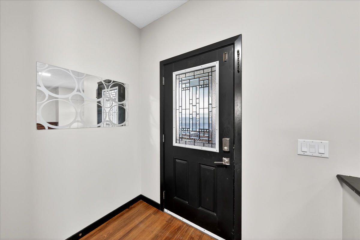 135 Skyview Springs Manor NE