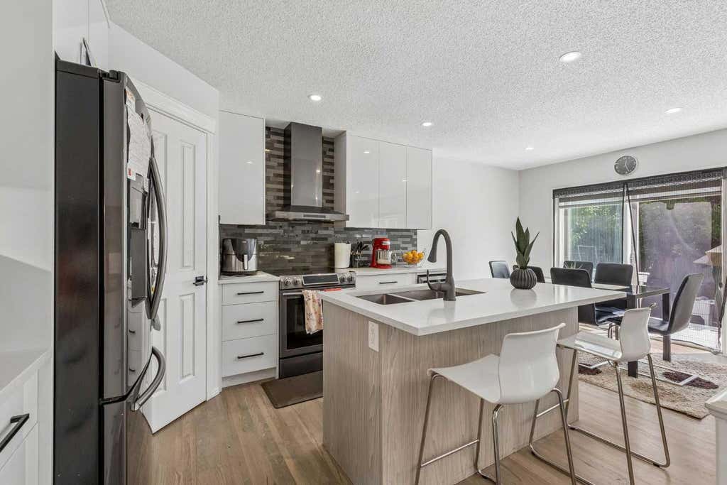 Photo of 60 Cranfield Park SE, Calgary, AB T3M 1B4 (MLS # A2331117)
