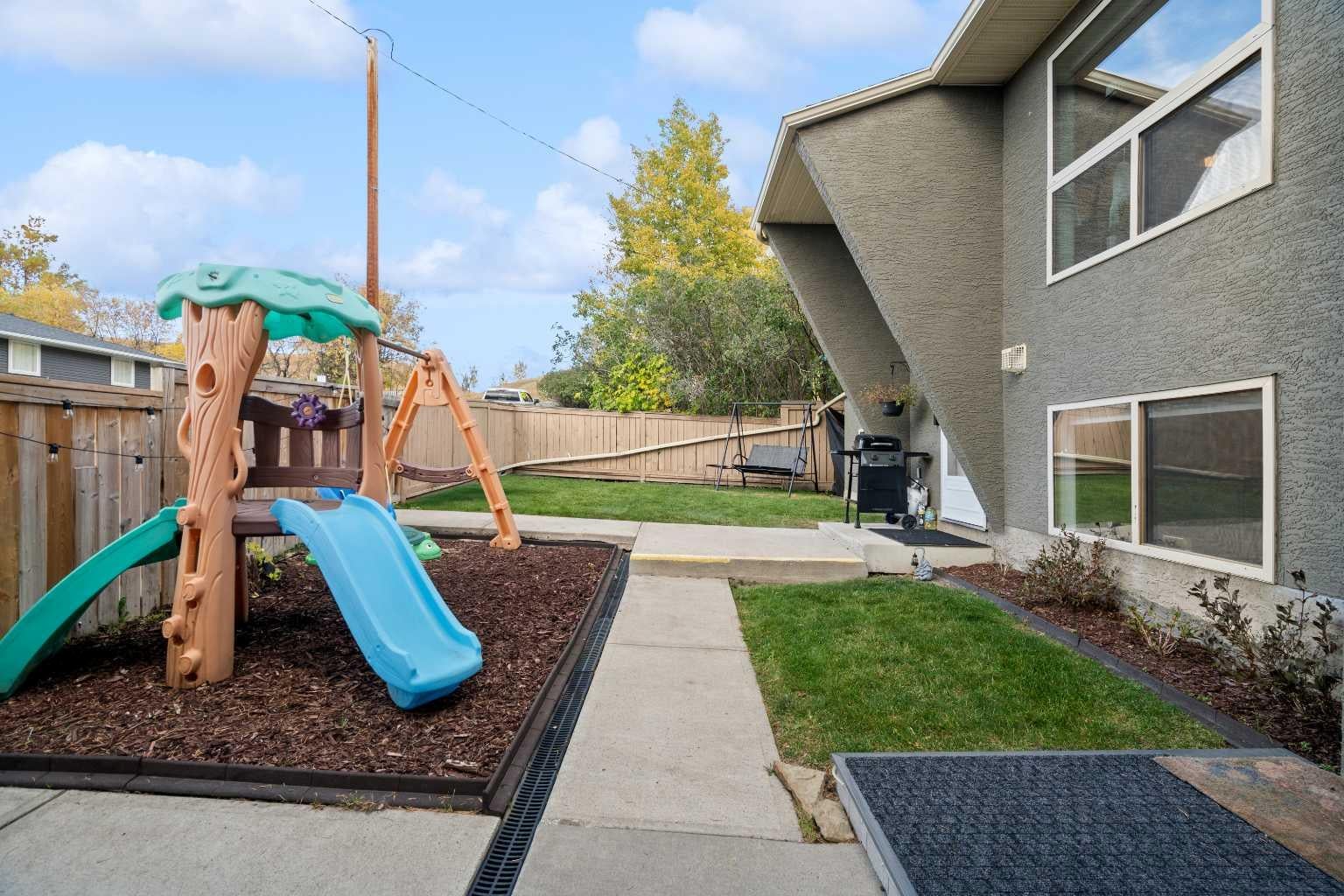 29 Poplar Avenue 1