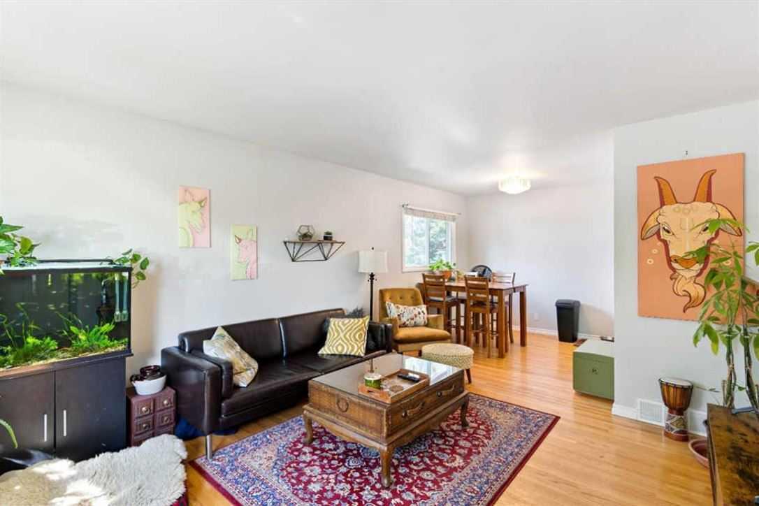 479 Northmount Drive NW