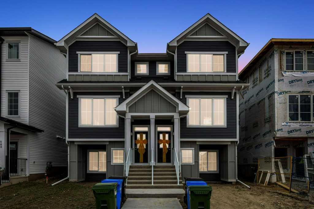 454 & 458 Carringvue Grove