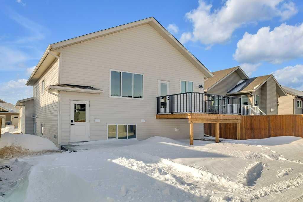 Photo of 148 Red Ash Cove, Springbrook, AB T4S 0E4 (MLS # A2288751)