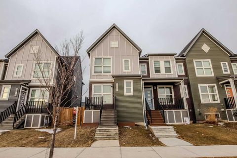 9021 46 Street NE Calgary AB T3J 0Y9