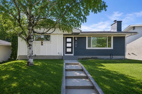 Photo of 4812 Verona Drive NW, Calgary, AB T3A 0P4 (MLS # A2330471)
